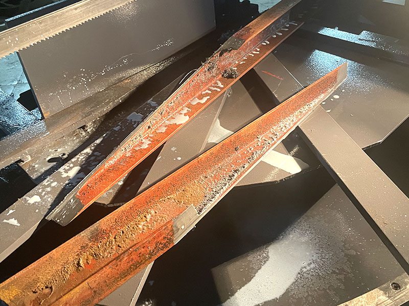 angle-steel-cutting-bandsaw